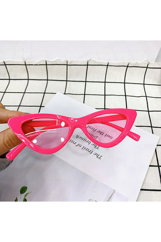 Cat eye sunglasses